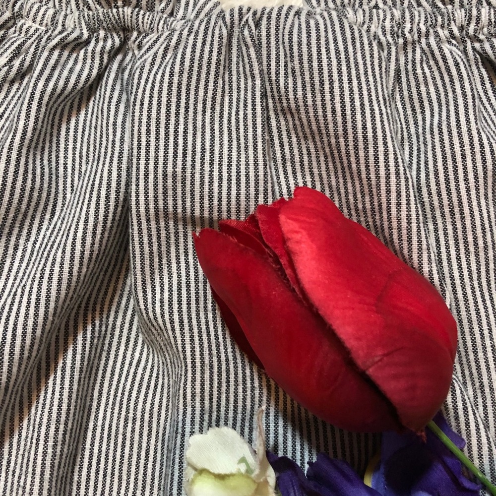 Off Shoulder Top - image 5